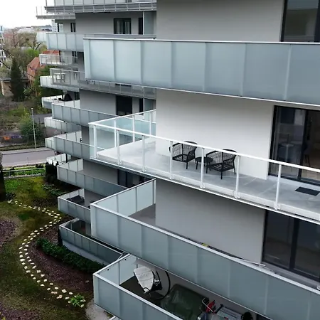 Lux Z Tarasem - Centrum - Parking Sauna Silownia Meldunki 24na7 * Wroclaw
