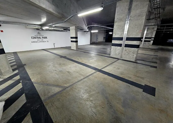 Lux Z Tarasem - Centrum - Parking Sauna Silownia Meldunki 24na7 Wrocław